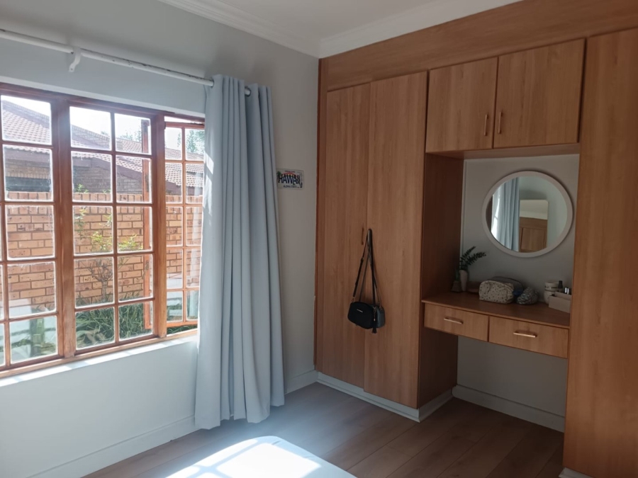 4 Bedroom Property for Sale in Hillcrest Northern Cape